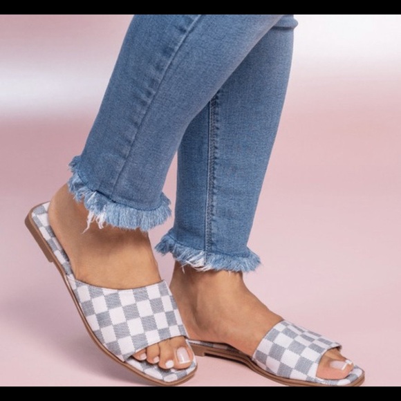 Checkered Flat Sandals - Picture 1 of 1